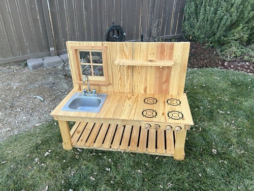 Outdoor play kitchen - play,